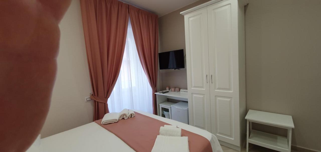 Dimora Costantino Bed & Breakfast Napoli Eksteriør bilde