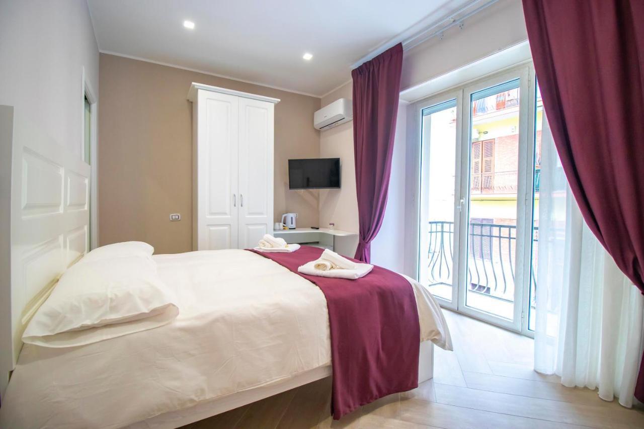 Dimora Costantino Bed & Breakfast Napoli Eksteriør bilde