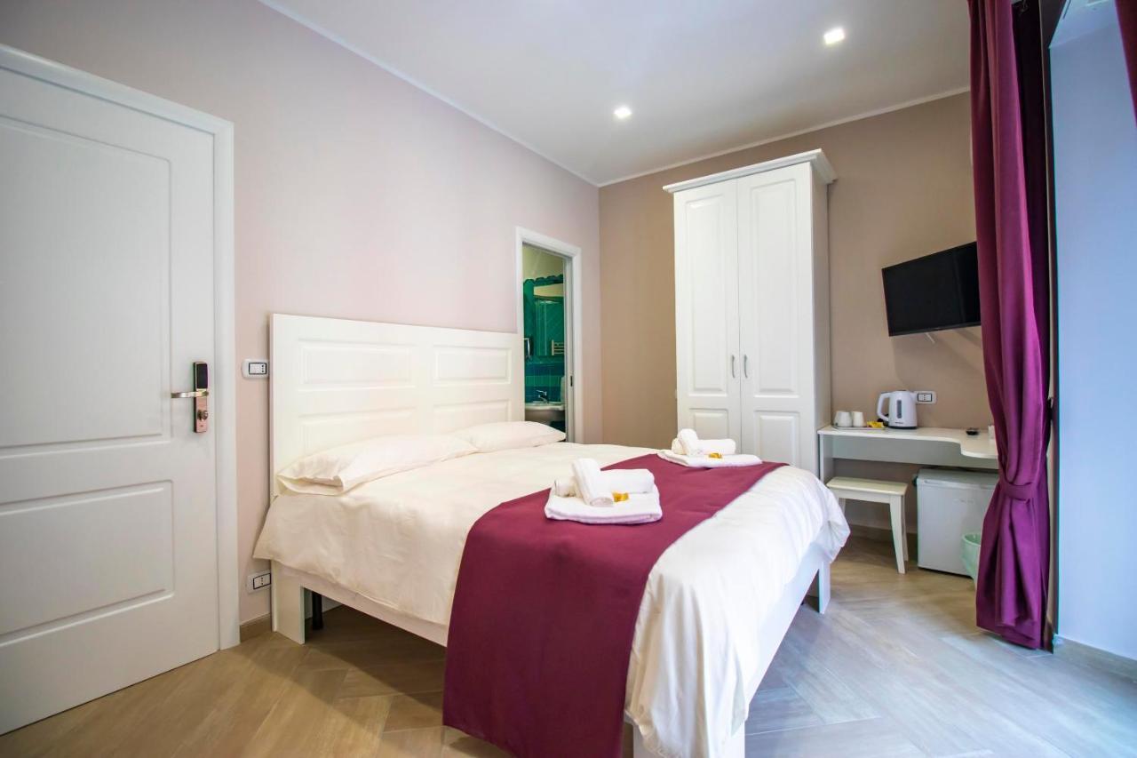 Dimora Costantino Bed & Breakfast Napoli Eksteriør bilde