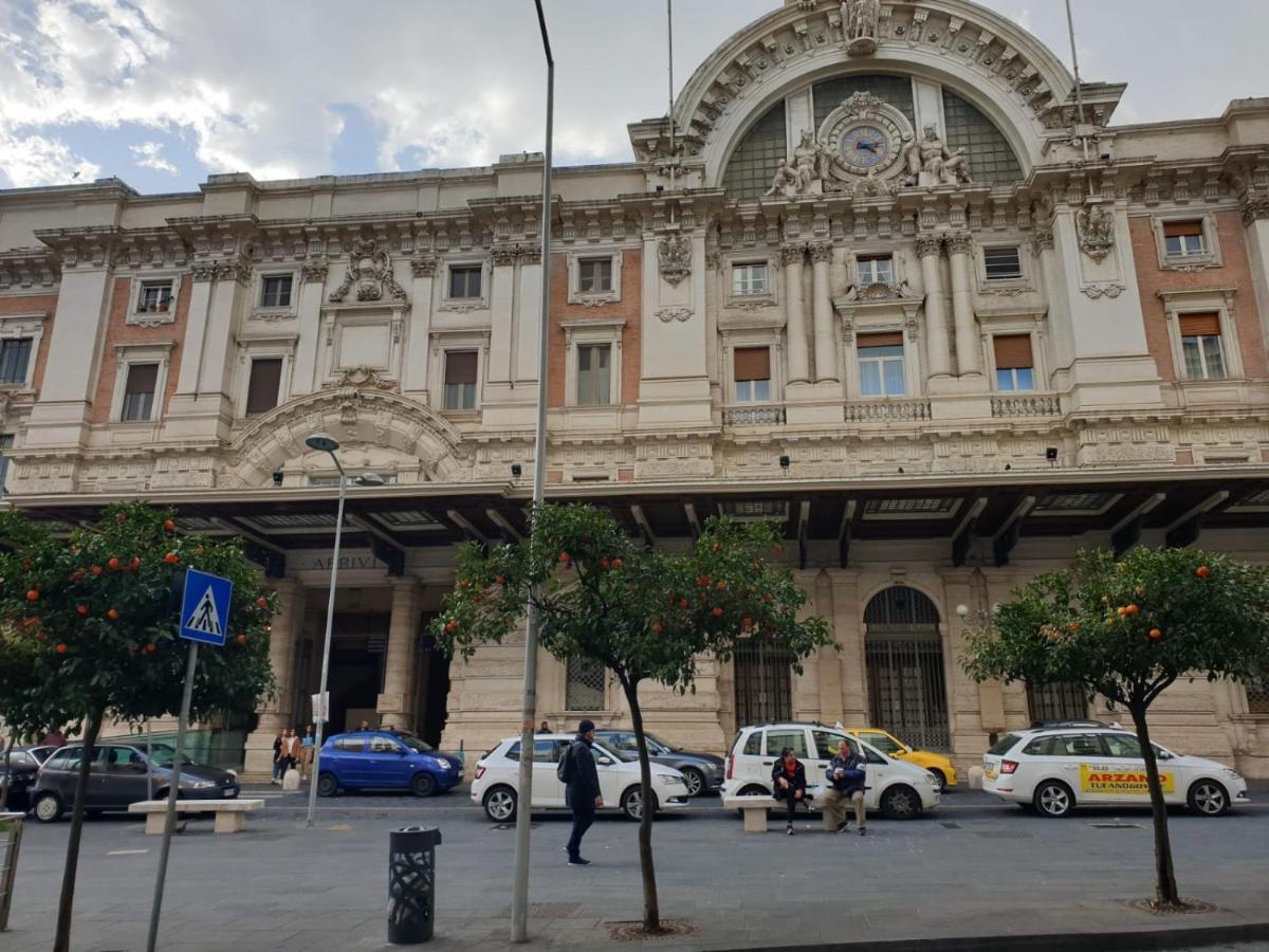 Dimora Costantino Bed & Breakfast Napoli Eksteriør bilde